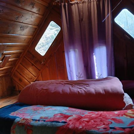 Swiss Cottage Jibhi Luaran gambar