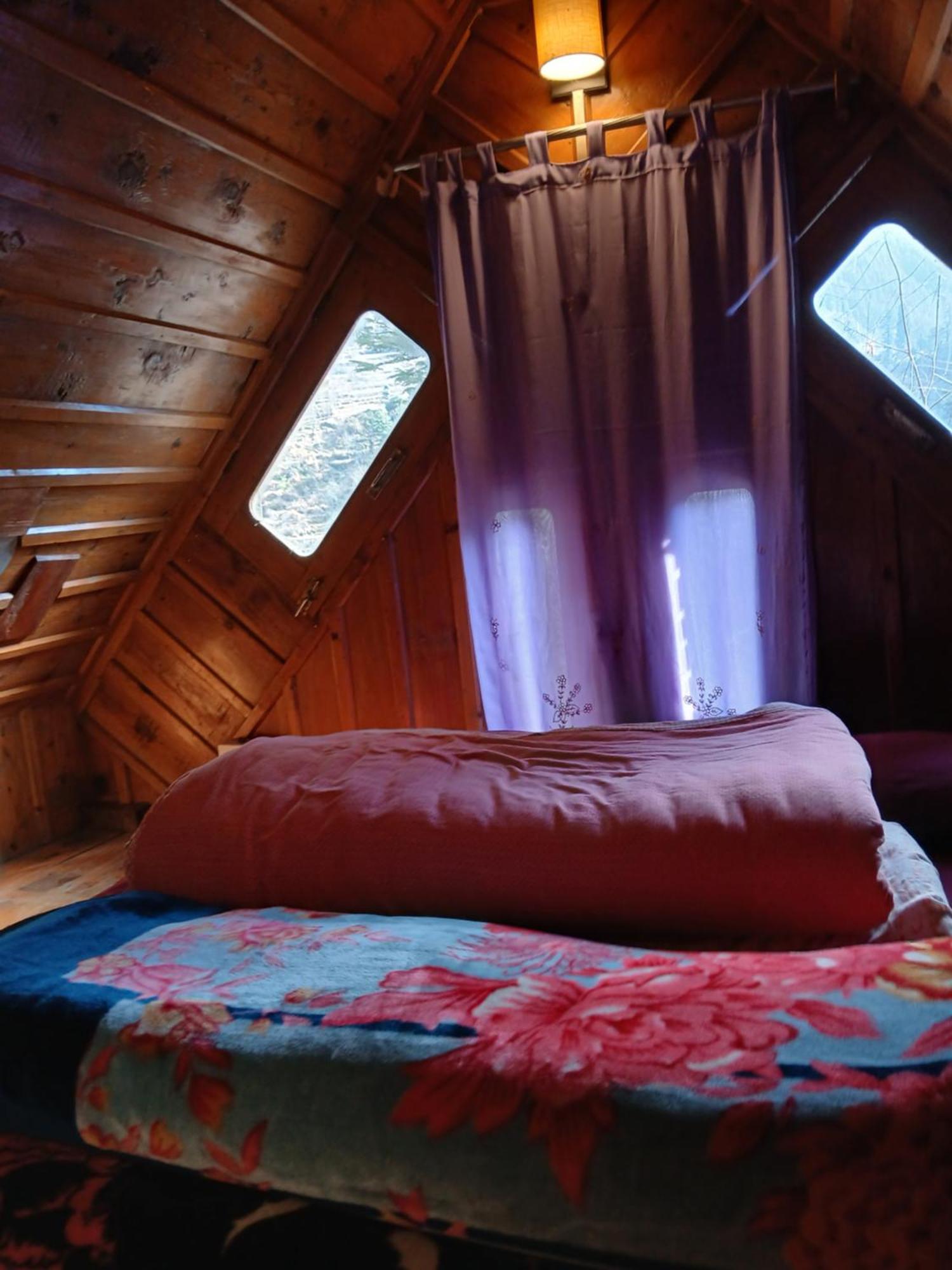 Swiss Cottage Jibhi Luaran gambar