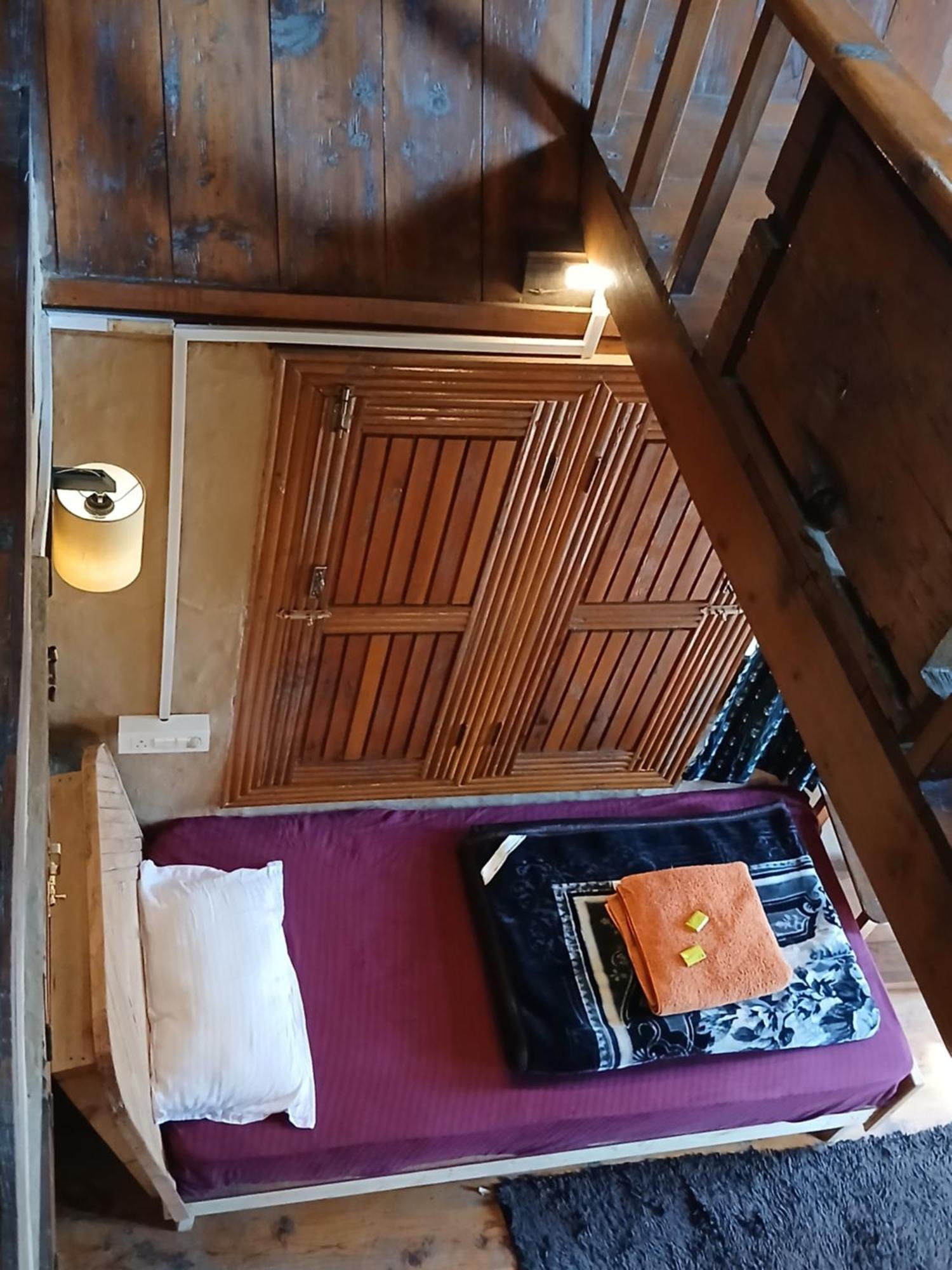 Swiss Cottage Jibhi Luaran gambar